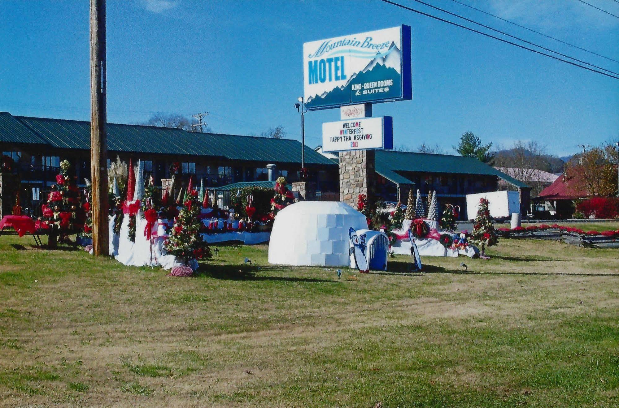 Mountain Breeze Motel Pigeon Forge Exterior photo