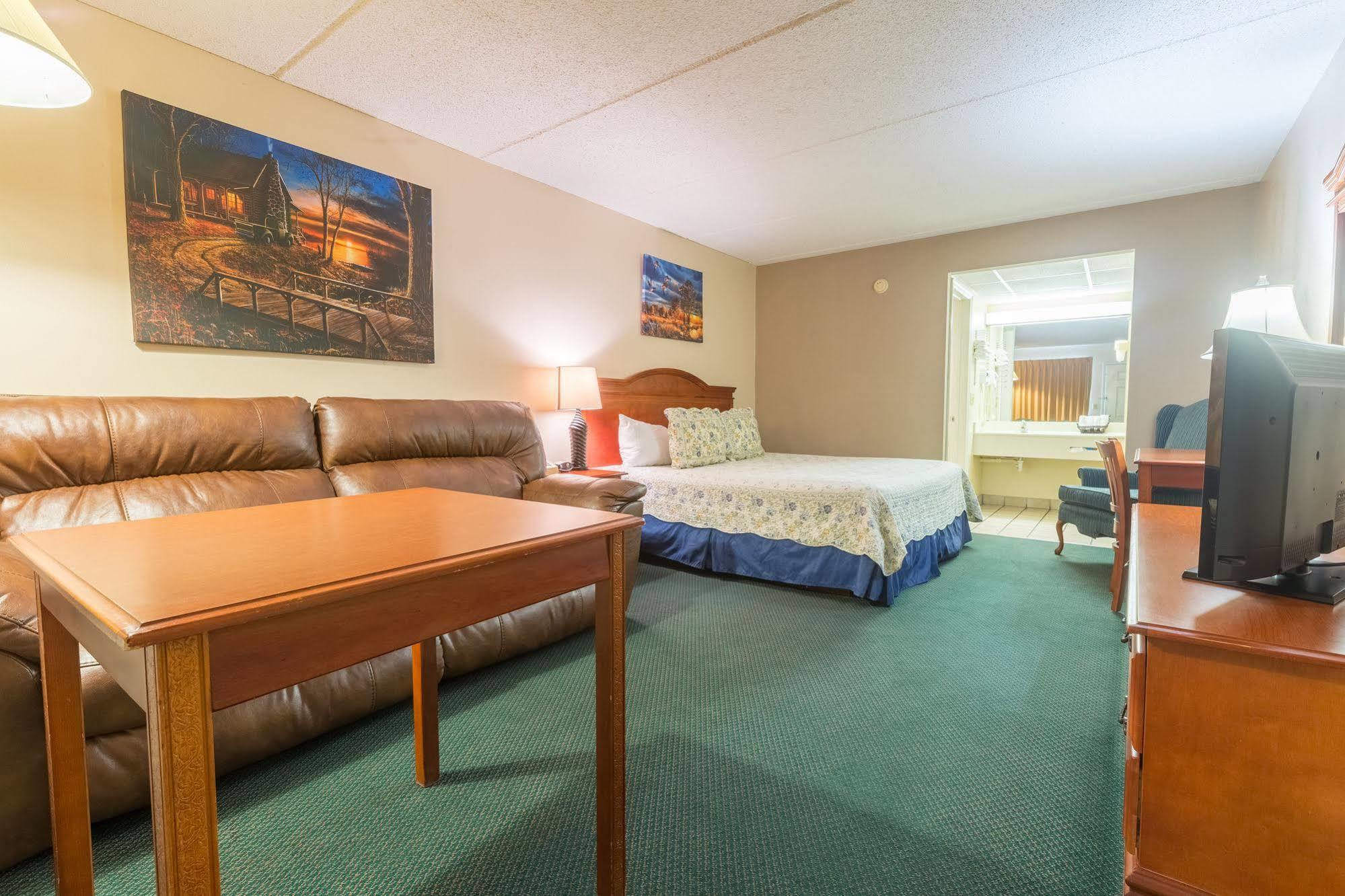 Mountain Breeze Motel Pigeon Forge Exterior photo
